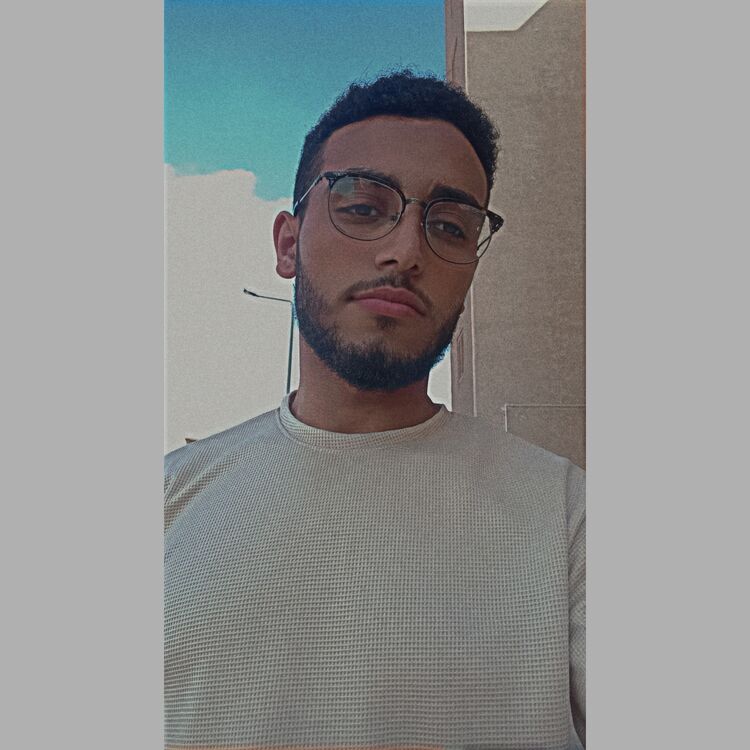  44920692  Ibrahim, 21 ,    Az Zaqaziq