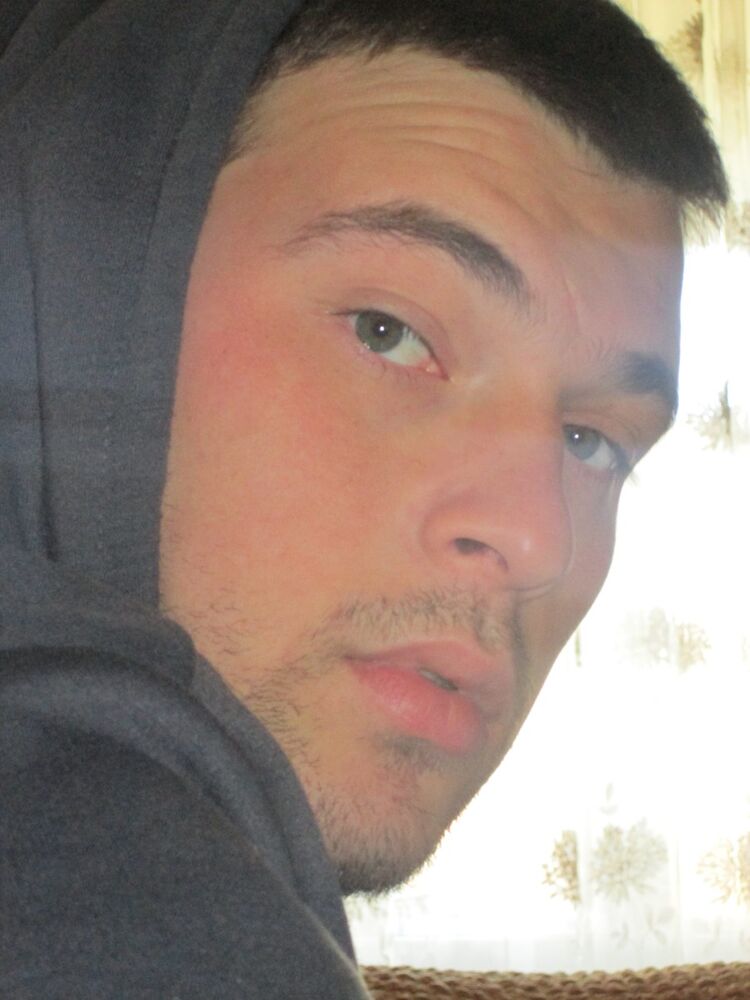  ,   Gio, 35 ,   ,   , c 