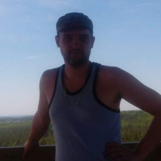  ,   Alex, 42 ,   