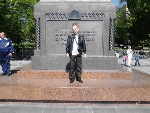  6732242  Alekcei, 40 ,    