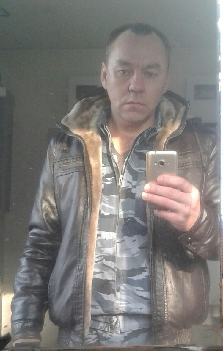  -,   , 52 ,  