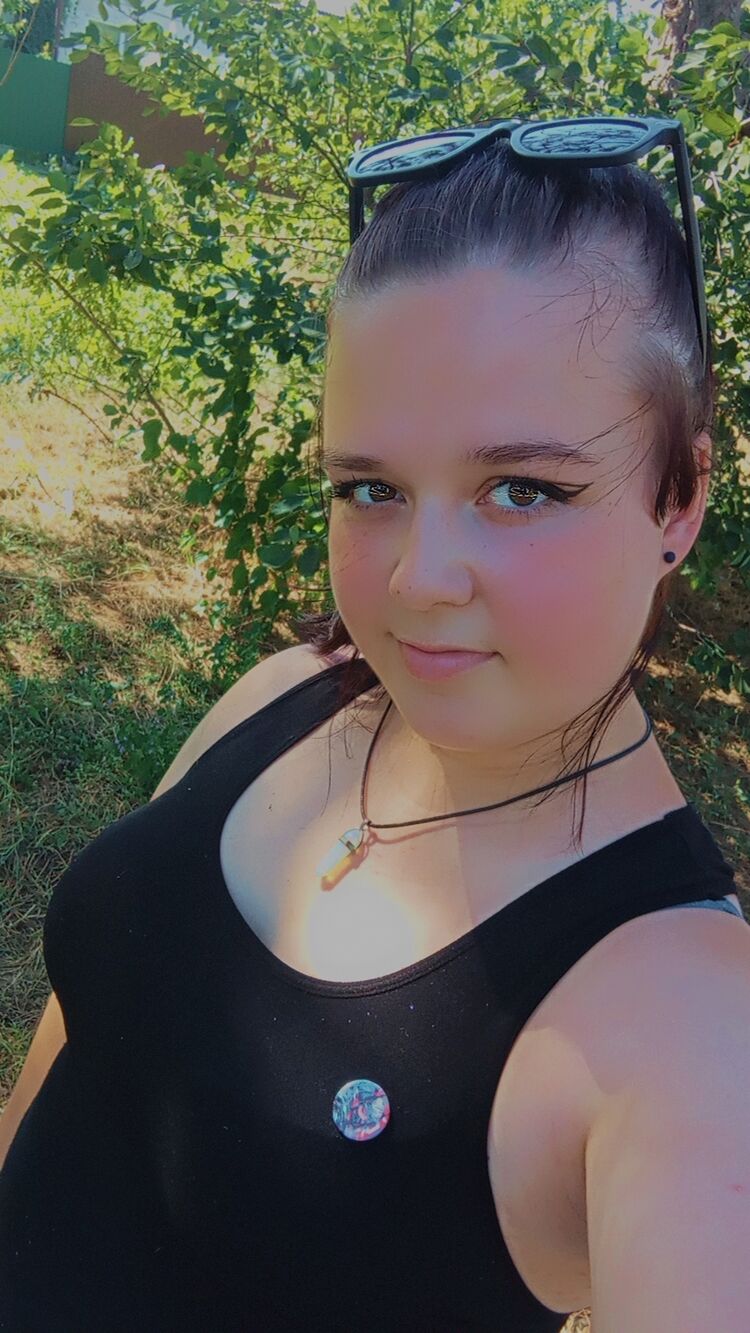  45830542  , 22 ,    