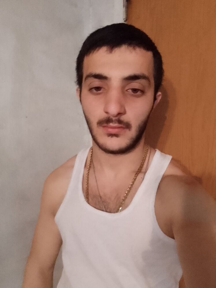  42162862  , 27 ,    --
