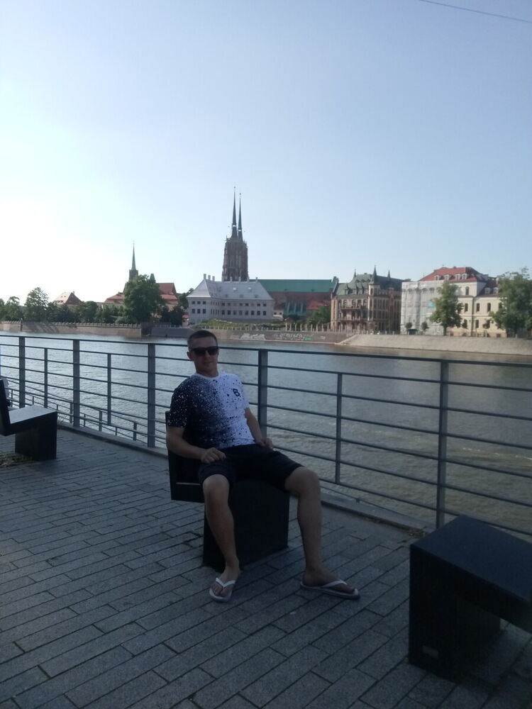 ,   Aleksandr, 33 ,   ,   , c 