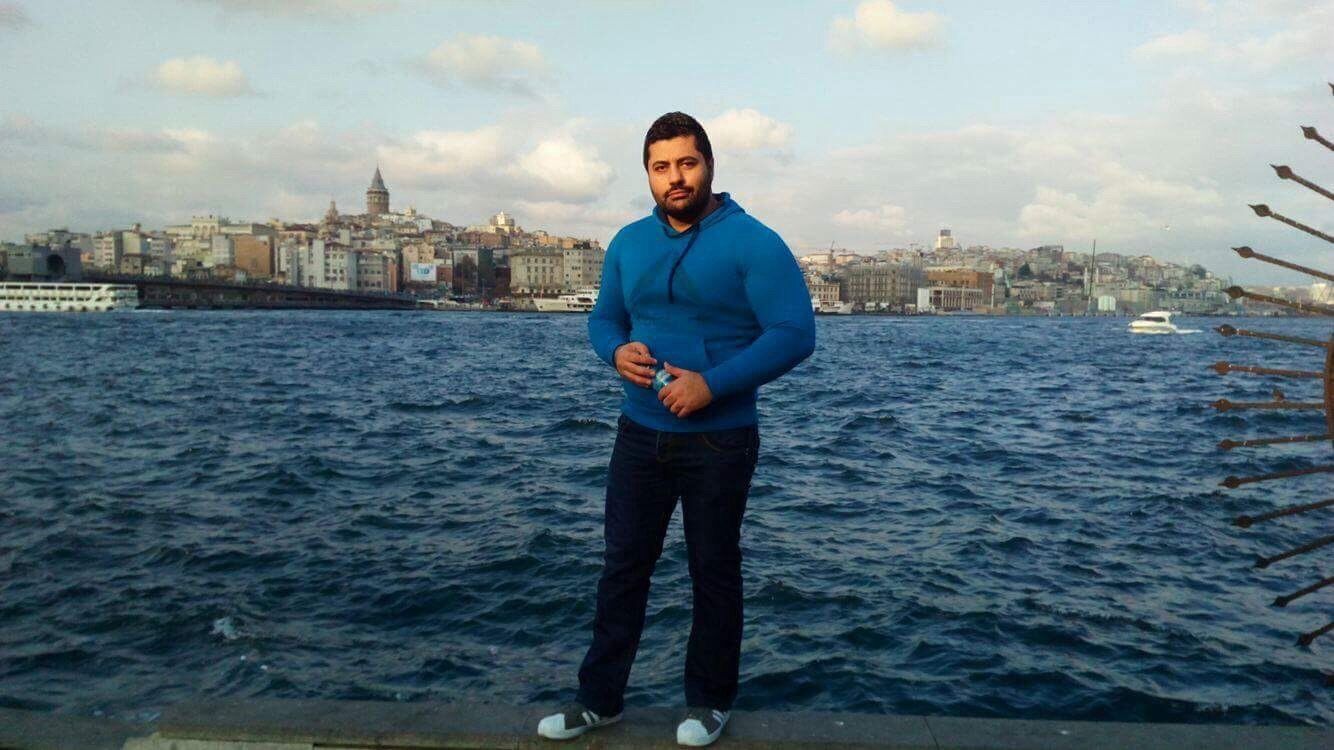 23393332  Eros, 39 ,    Beirut
