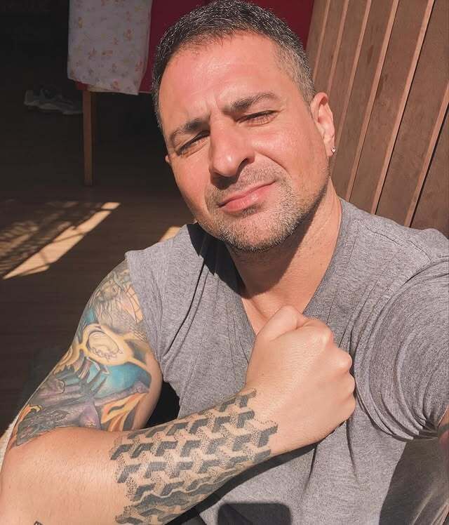  53531082  , 38 ,    