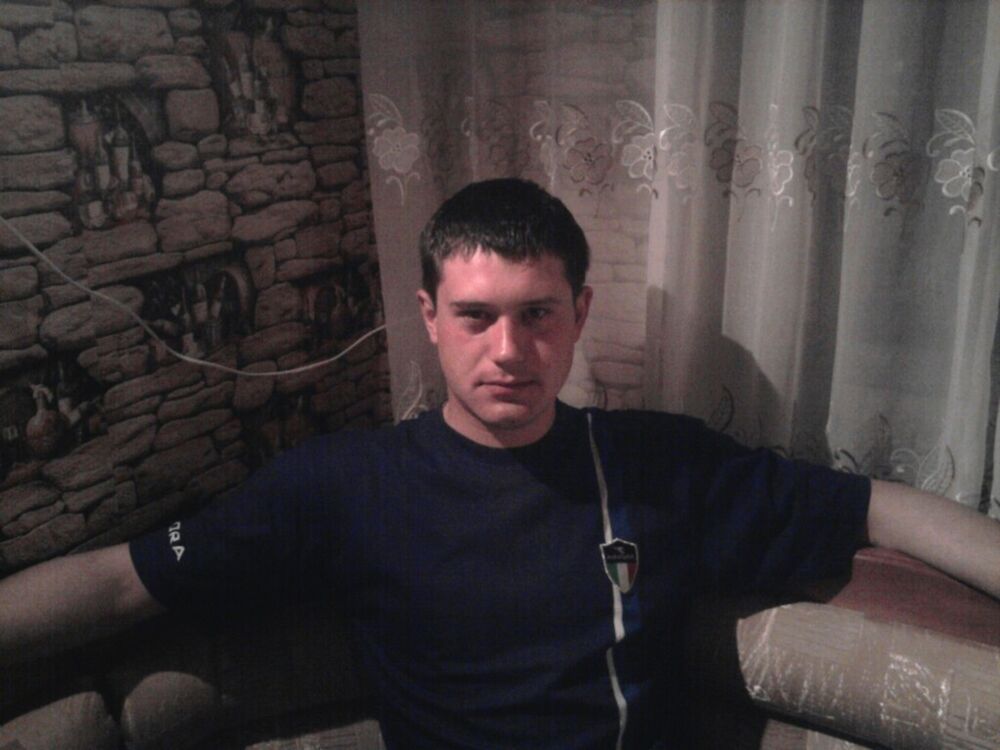  ,   Denis, 38 ,   ,   , c 