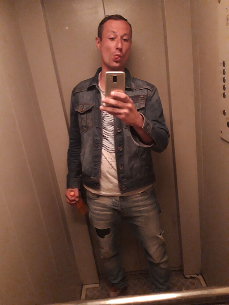  14725582  , 41 ,    