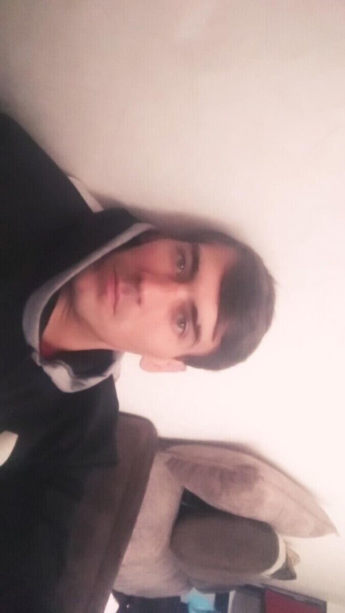  20106092  Artem, 36 ,    