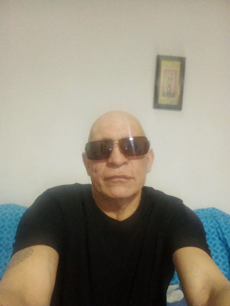  42980772  , 49 ,    