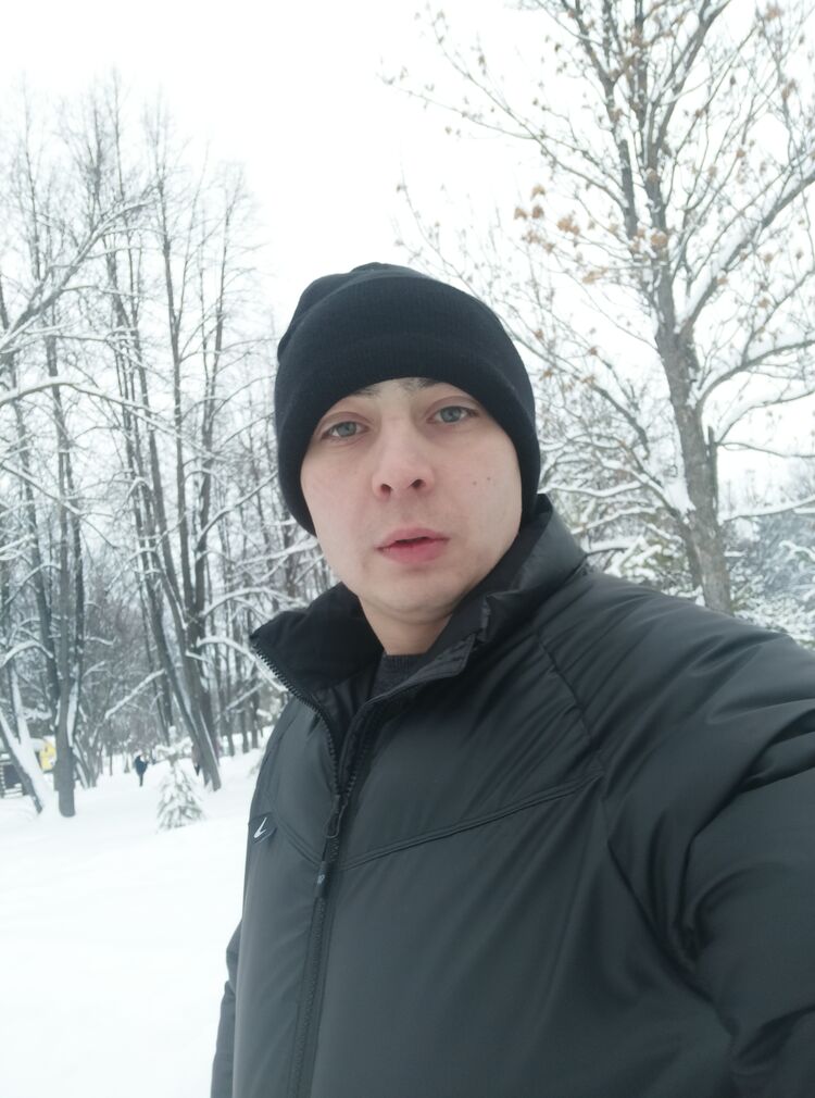  33694812  Ruslan, 34 ,    
