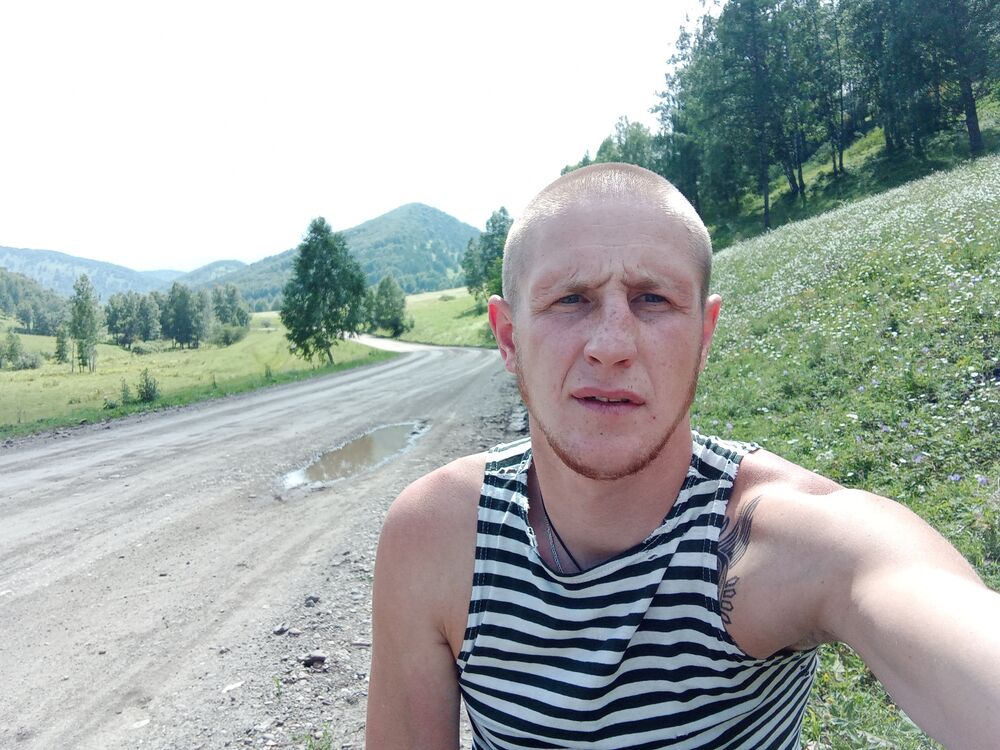  31079592  Vadim, 29 ,    