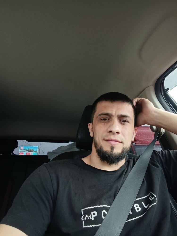  52752082  , 34 ,    