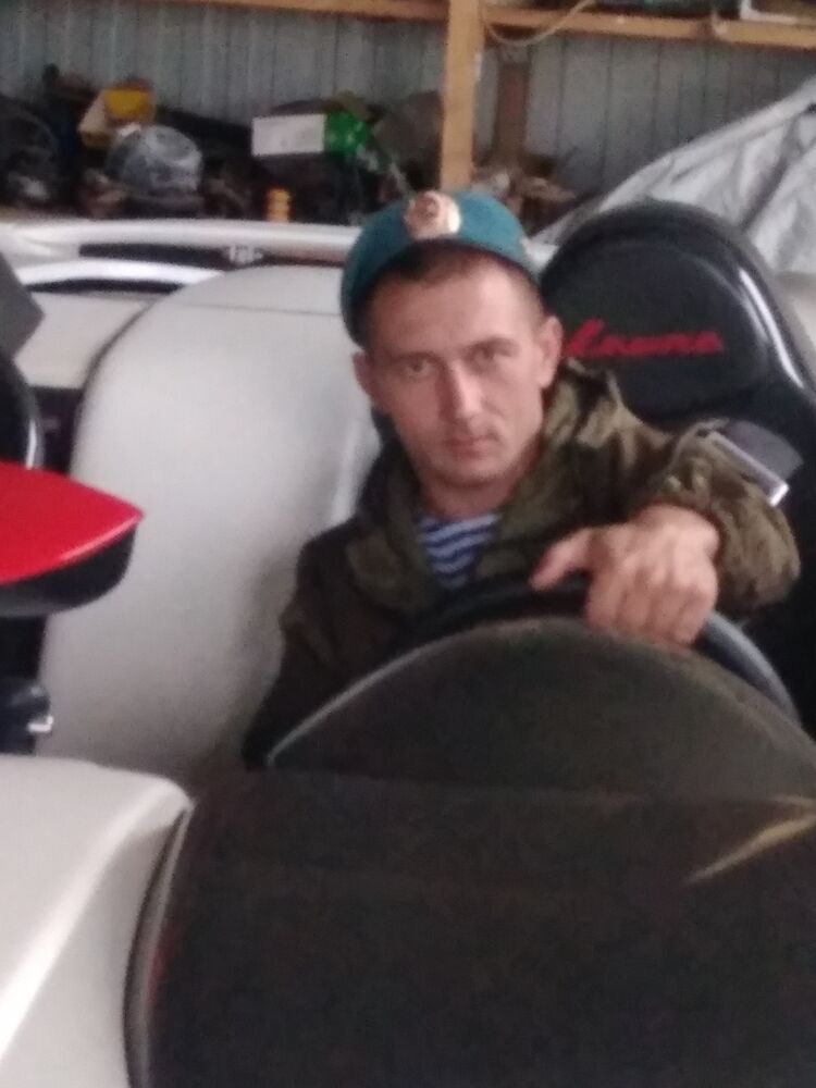  33531822  Alexei, 38 ,    --