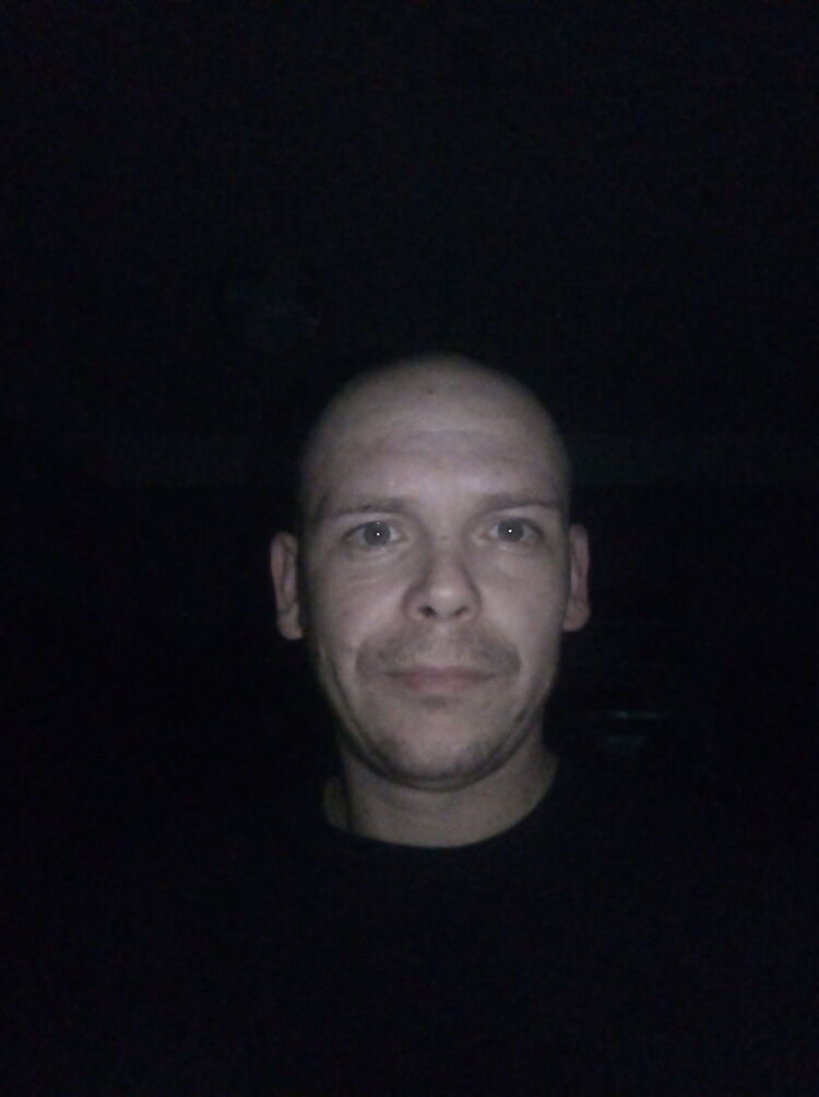  18084552  , 38 ,    