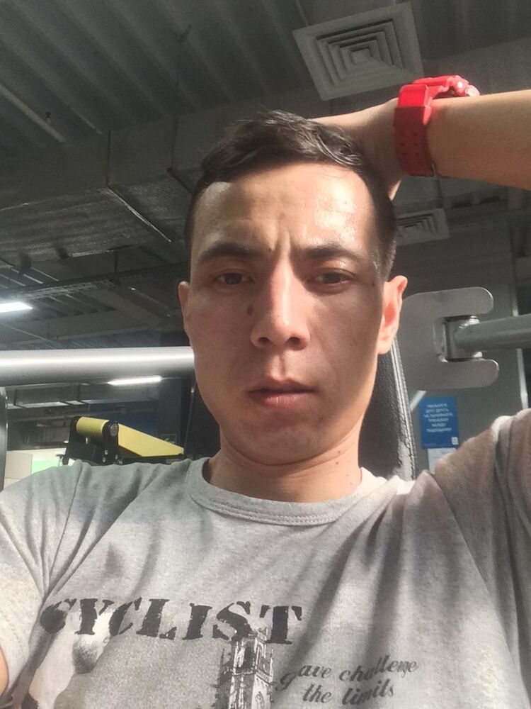  19541462  Dastan, 32 ,    