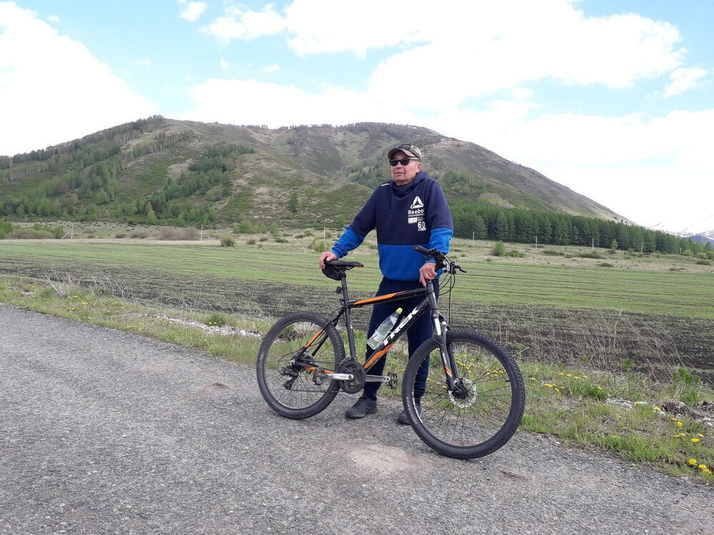  ,   Yuriy, 59 ,   ,   , c 