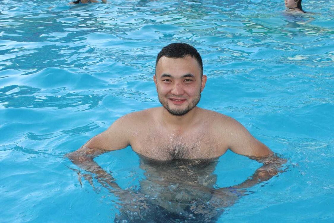  ,   SuleimenKais, 32 ,   ,   
