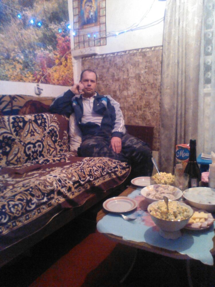  5418552  Vitali, 48 ,    