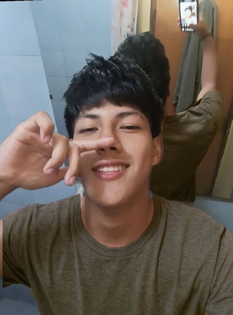  ,   Anthony, 19 ,   ,   