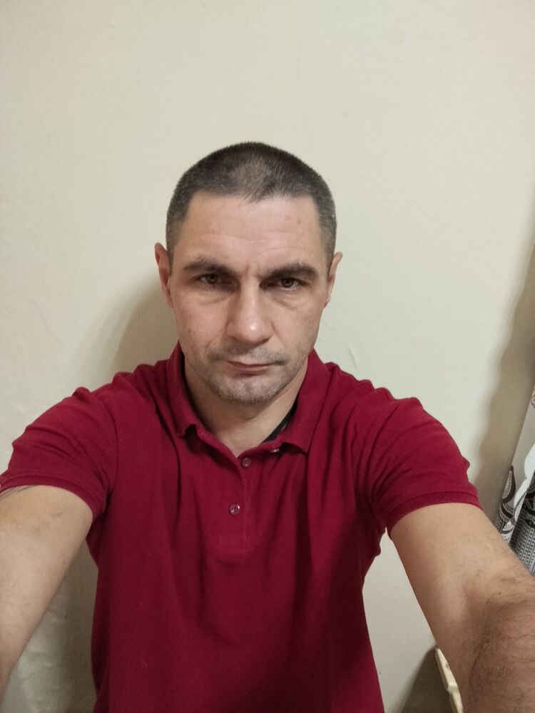  47652802  Aleks, 40 ,    