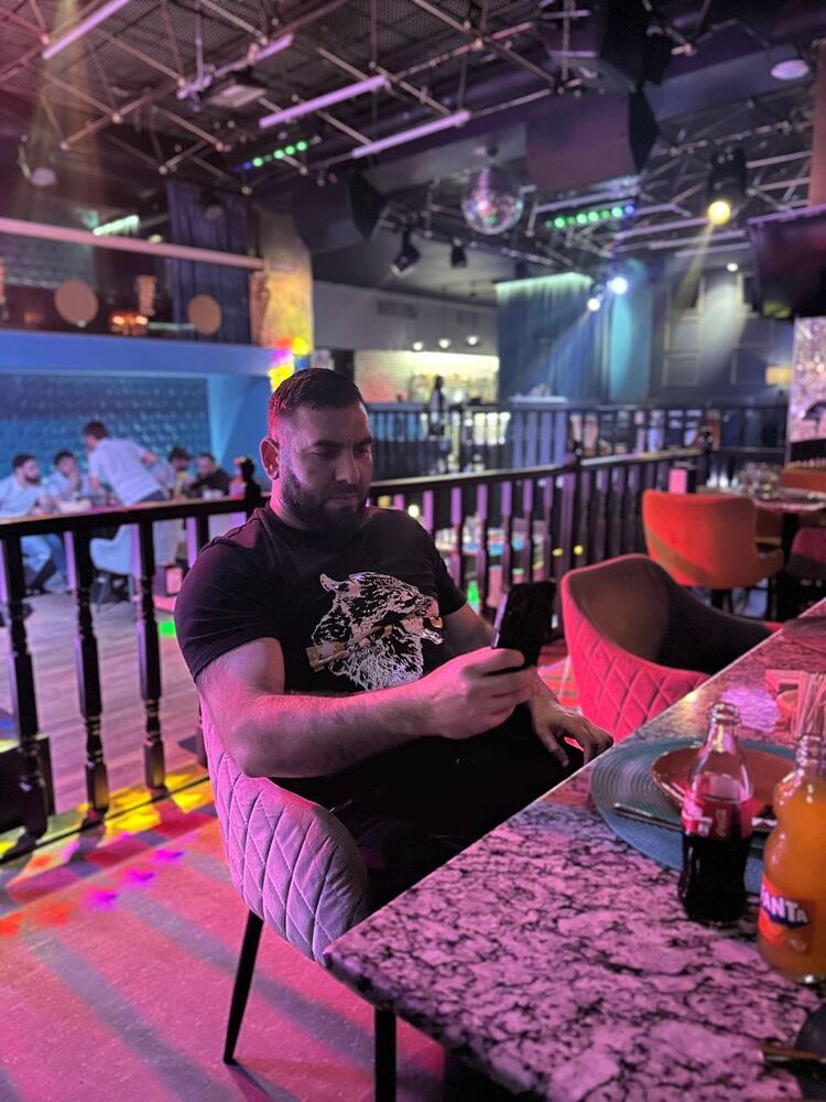 ���� 52121782 ������� Karen, 37 ���, ���� ���������� � �������