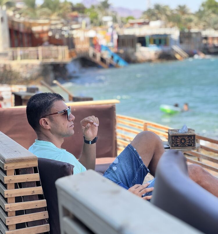  ,   Omar, 40 ,   ,   