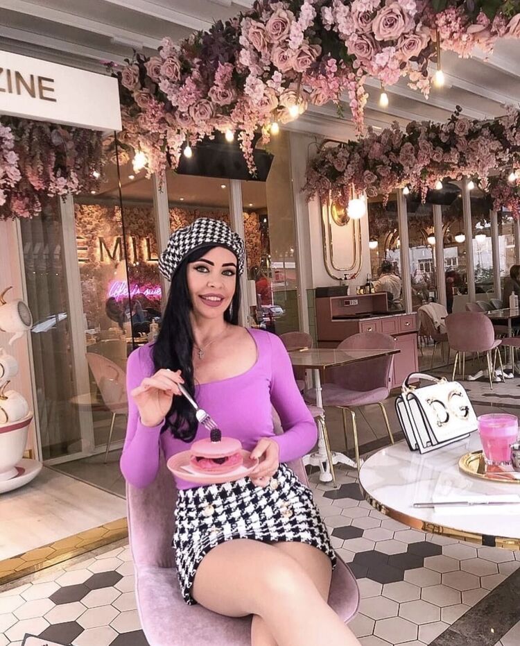  Ortakoy,   Elena, 38 ,     , c 