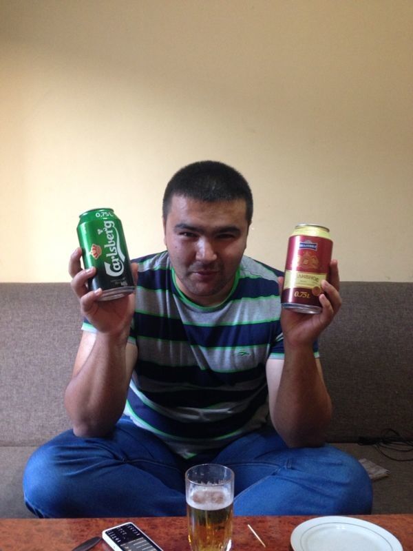  4703112  Validze, 37 ,    