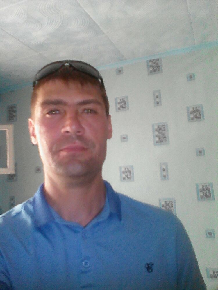  ,   Gennadii, 44 ,   ,   , c 