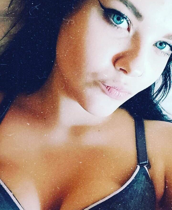  22935062  , 23 ,    