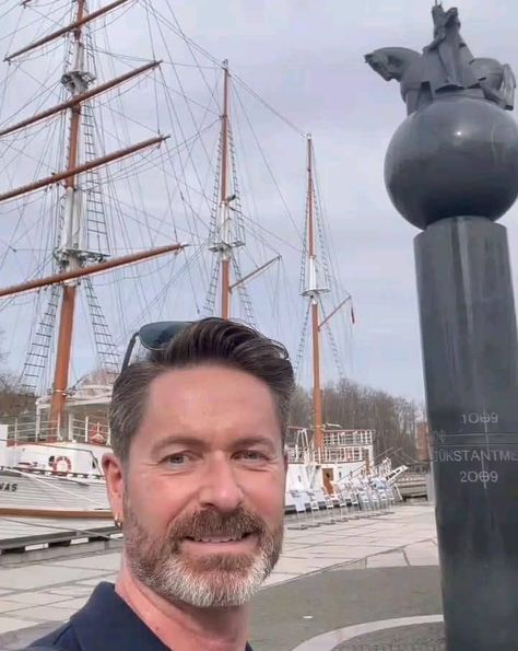  49892892  Thomas, 57 ,    Alsbach-Hahnlein