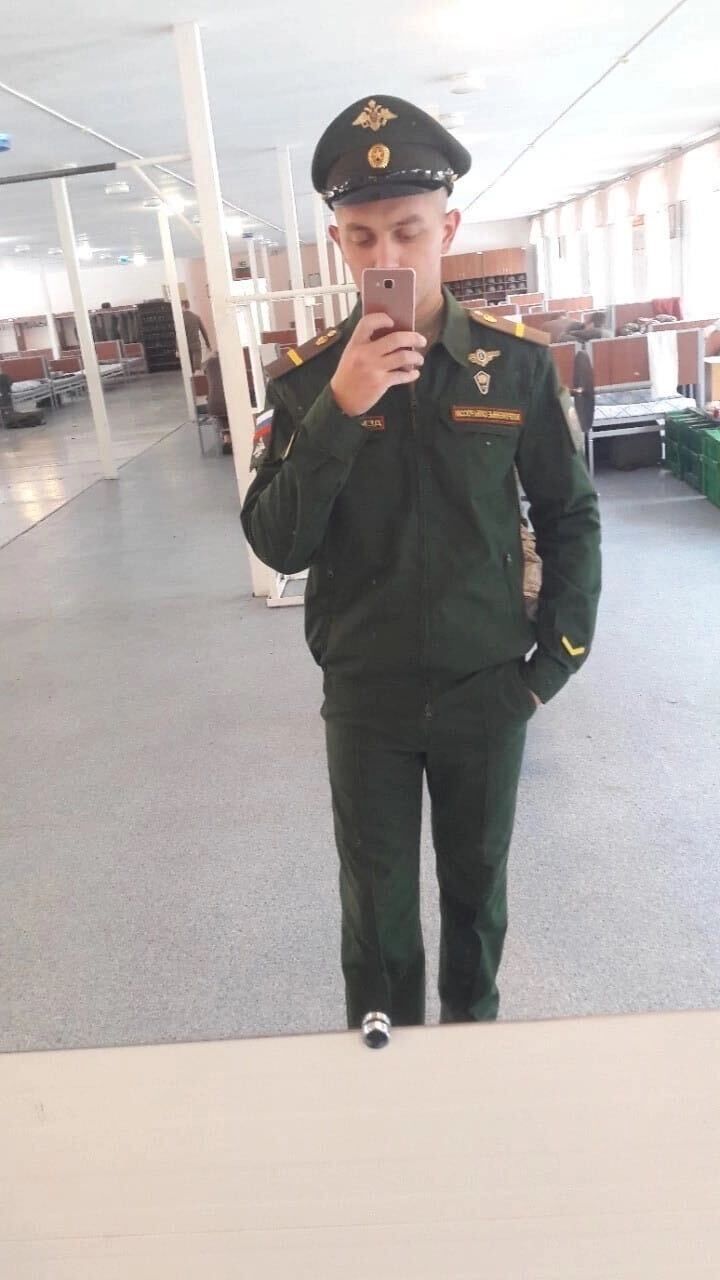  33231172  , 25 ,    