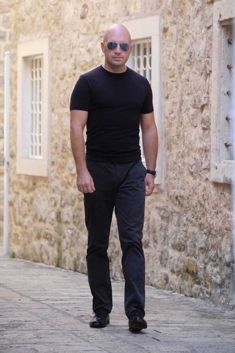  29234972  Vlado, 50 ,    Budva