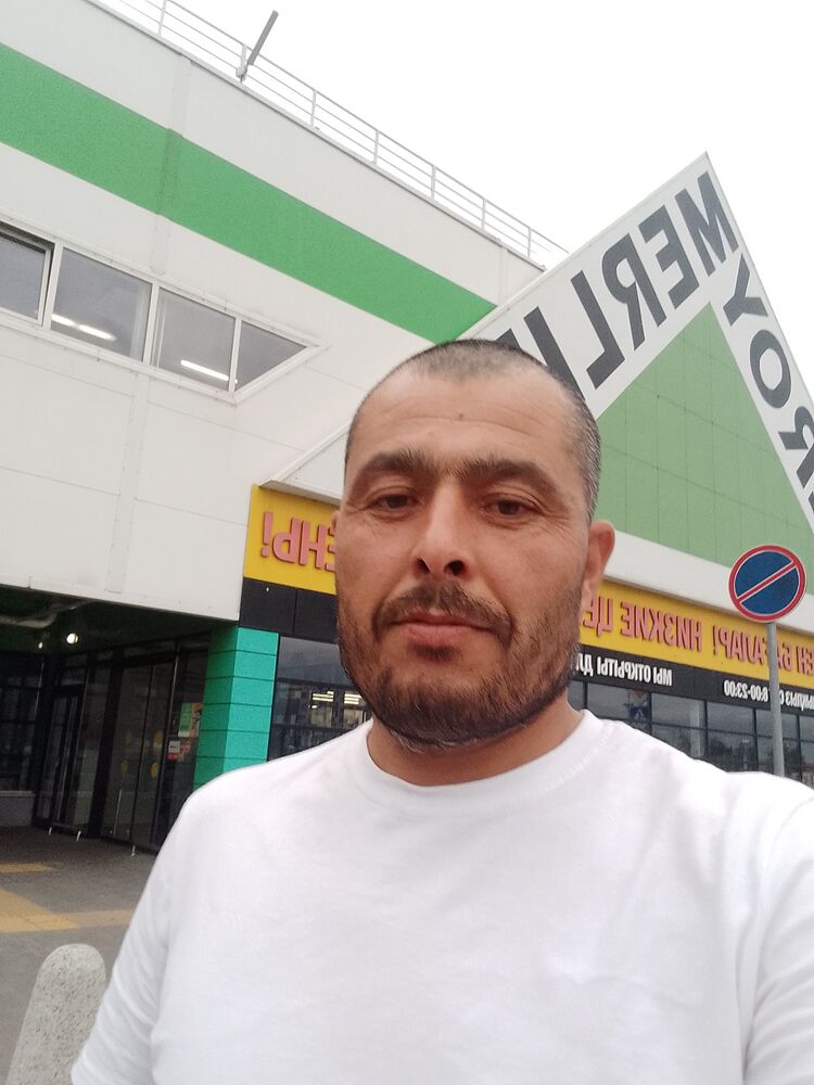  45011142  Ali, 39 ,    