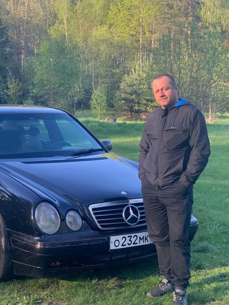  ,   Nikolai, 45 ,   ,   