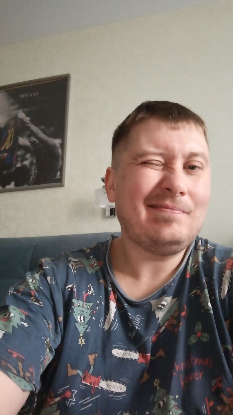  49636742  , 39 ,    