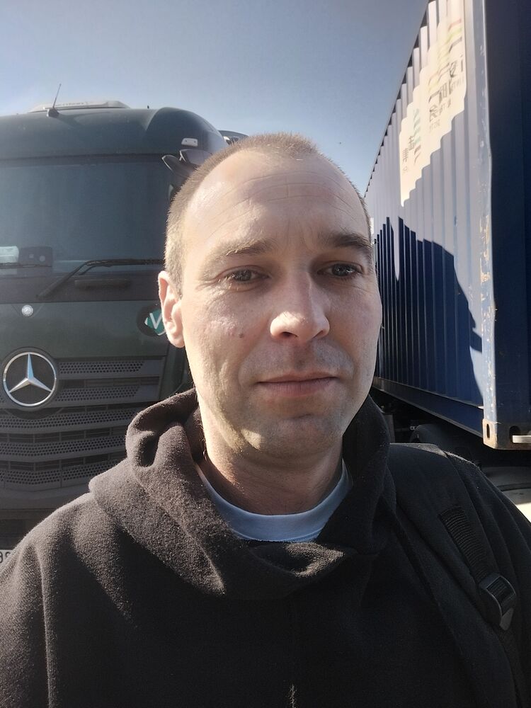  ,   Adrian, 35 ,   ,   