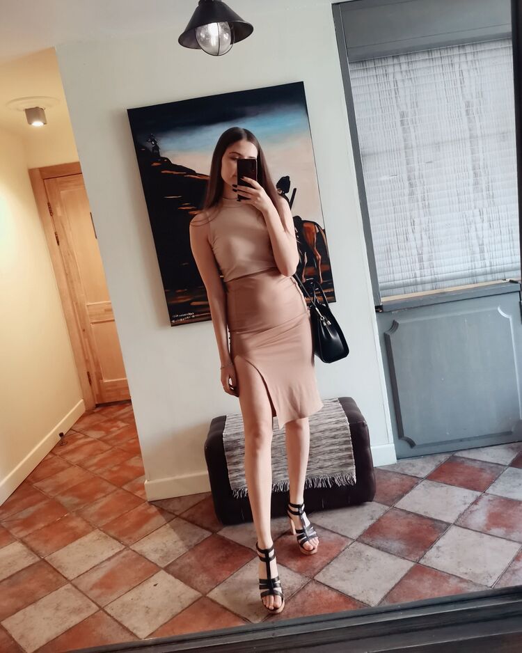  38508932  , 26 ,    