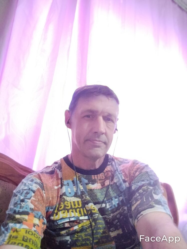  29977992  , 51 ,    