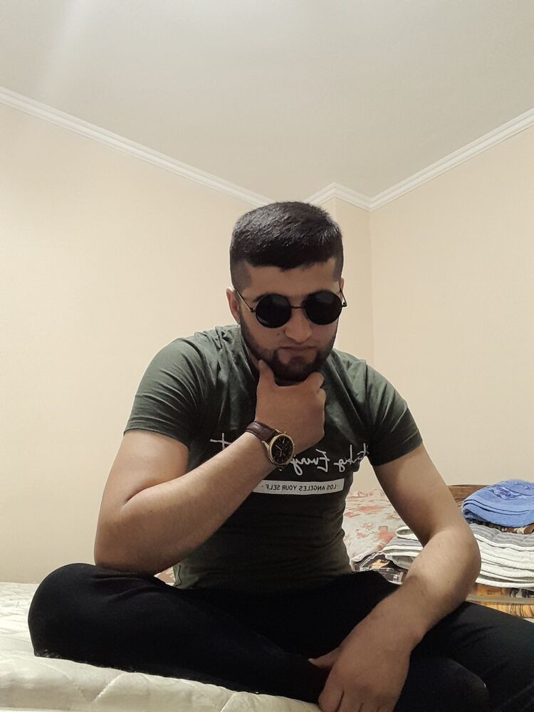  27363122  Shah, 26 ,    