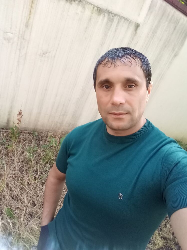  35448592  Armen, 45 ,    