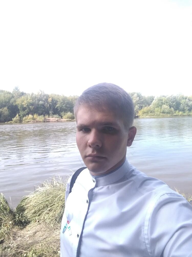  49976612  Dima, 21 ,    