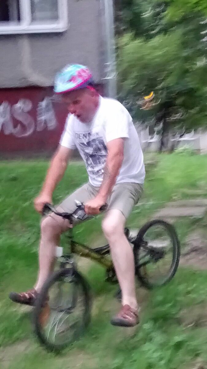  10722102  Vilis, 55 ,    
