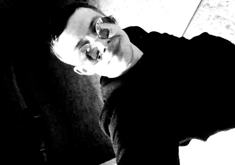  33576792  Vladimir, 32 ,    -