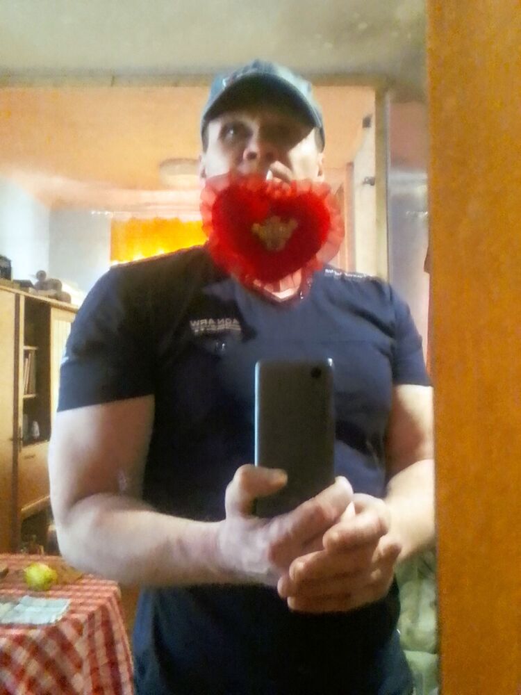  32555122  , 49 ,    