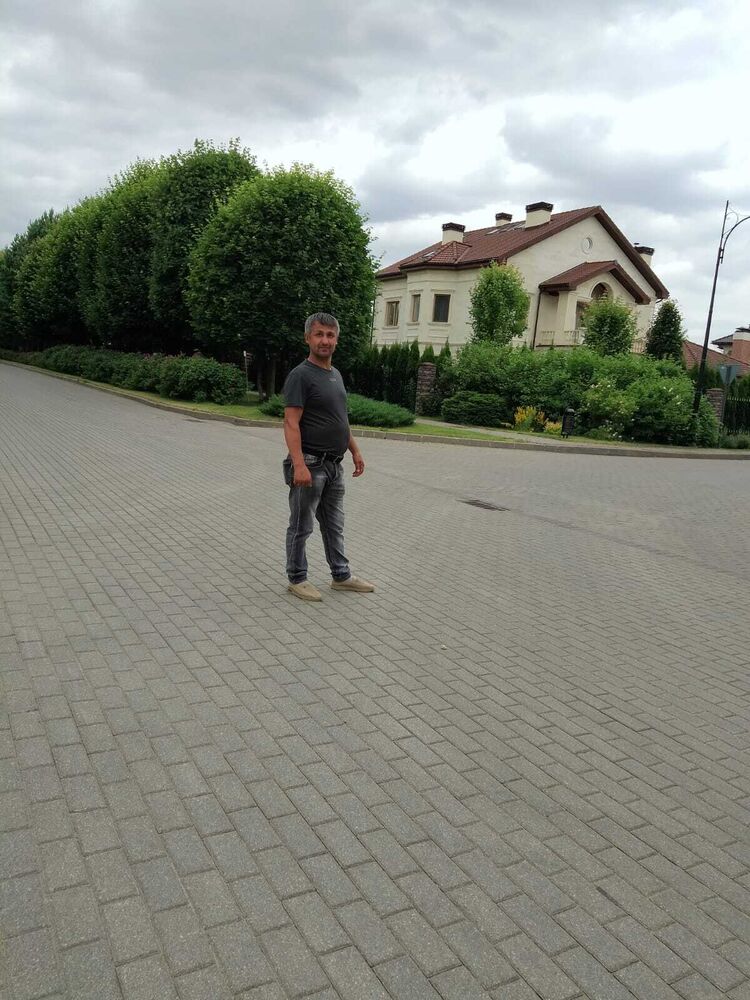  37206862  , 44 ,    
