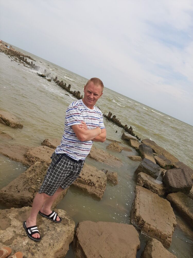 ���� 21843512 ������� �����, 42 ����, ���� ���������� � �����-����������