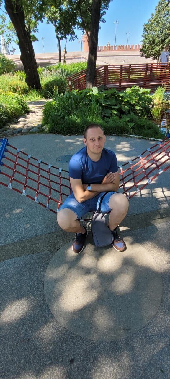  ,   Nikolay, 33 ,   ,   