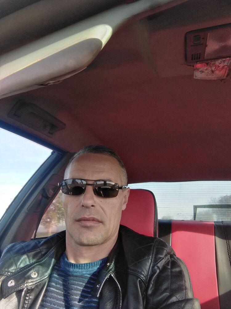  35310092  Ivan vanea, 40 ,    
